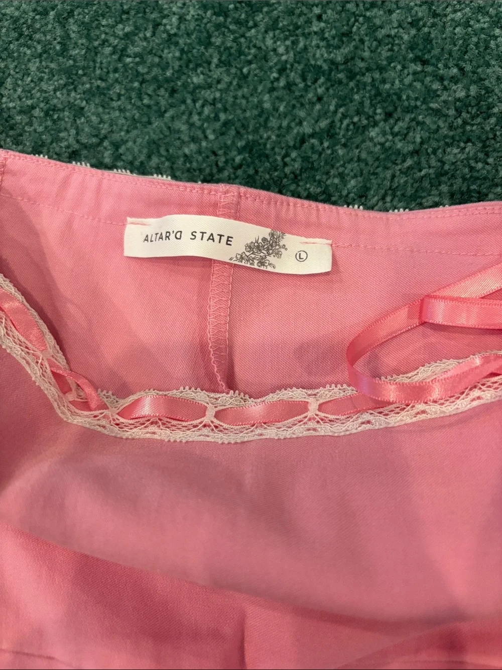 Altar’d State Rose Pink Pleated Skort Size Large